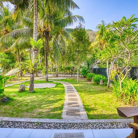 Ananta Bungalow Toyapakeh Exteriér fotografie