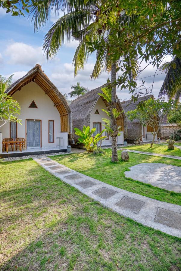 Ananta Bungalow Toyapakeh Exteriér fotografie
